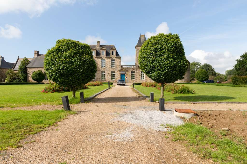 Chateau Du Bois-Guy Golf Parigné Kültér fotó